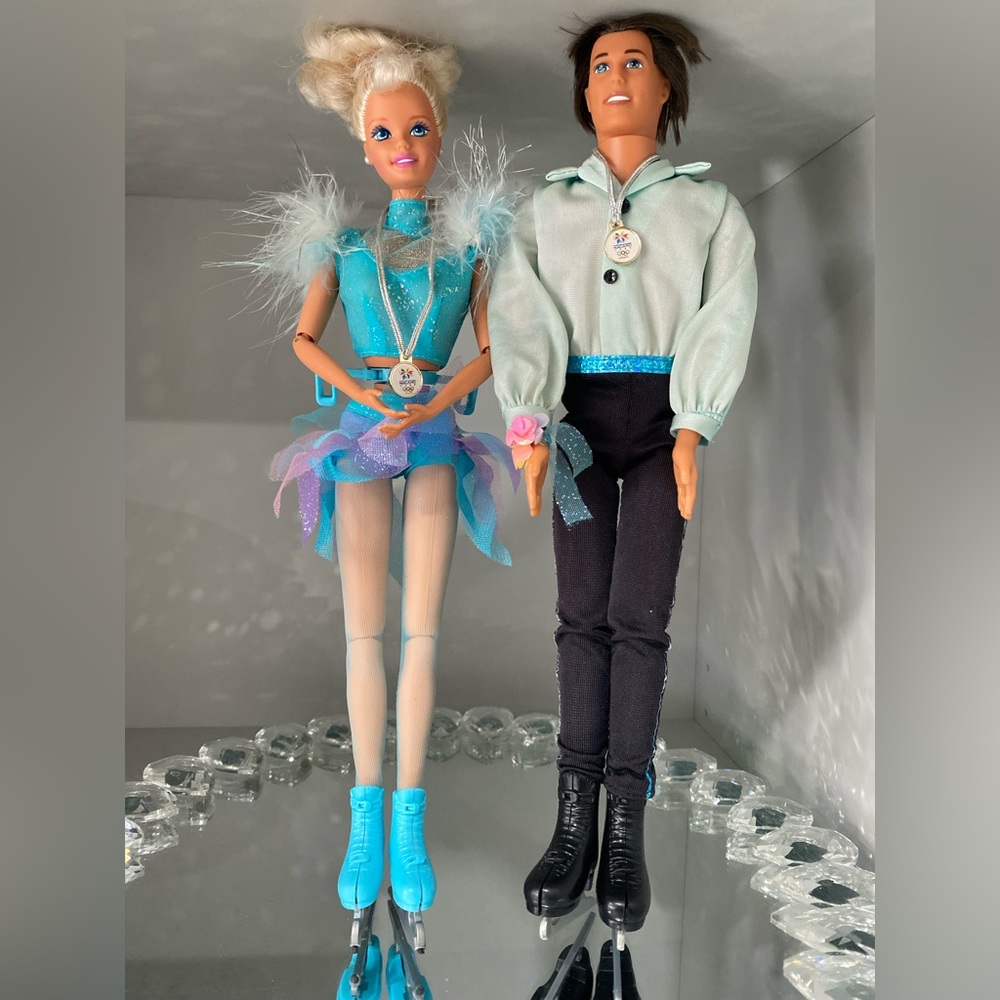 1997 Olympic Skater Barbie & Ken